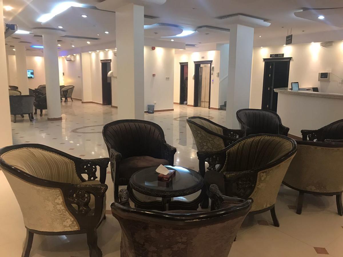 Al Makan Al Mosafer 116 Hotel By Al Azmy Riaad Buitenkant foto