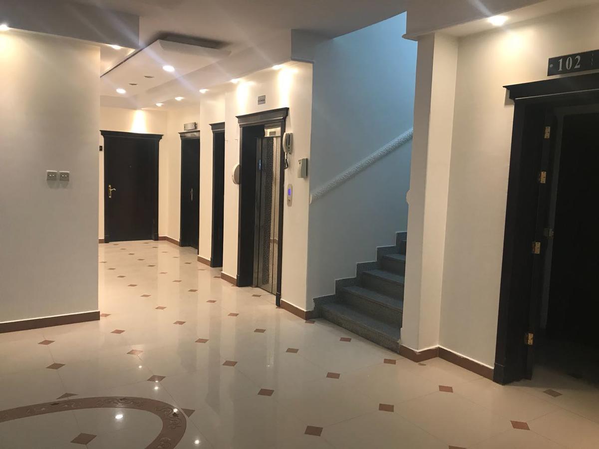 Al Makan Al Mosafer 116 Hotel By Al Azmy Riaad Buitenkant foto