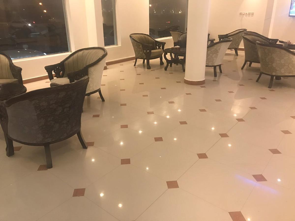 Al Makan Al Mosafer 116 Hotel By Al Azmy Riaad Buitenkant foto